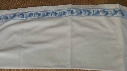 Drap ancien pour berceau