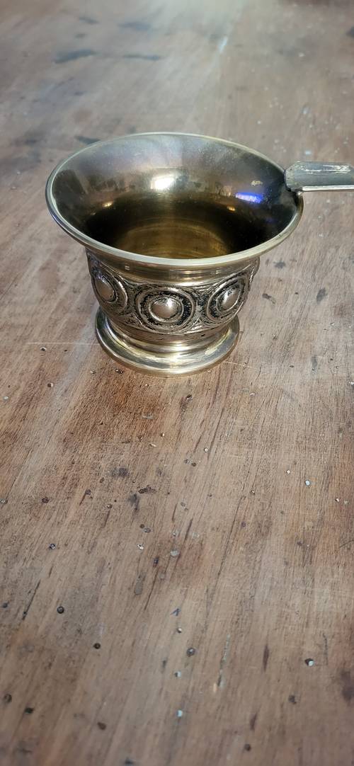 Ancien cendrier probablement bronze