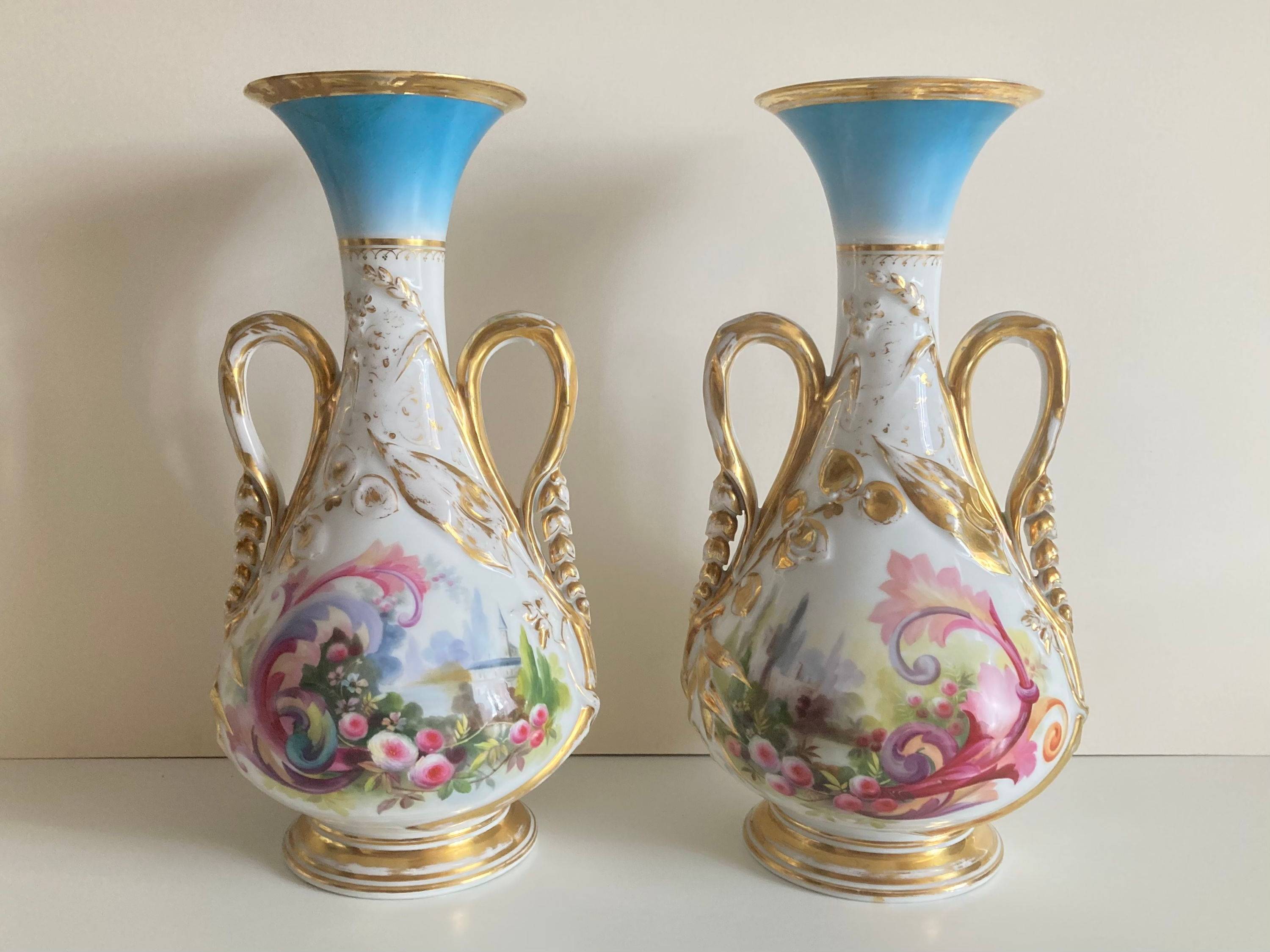 Vends 2 grands vases en porcelaine Paris