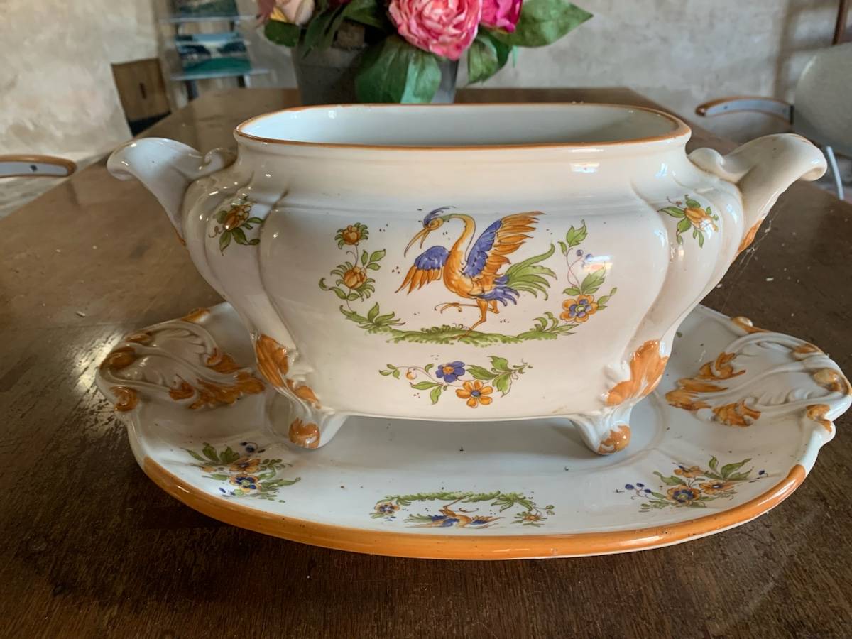 Ancienne soupière parfait état