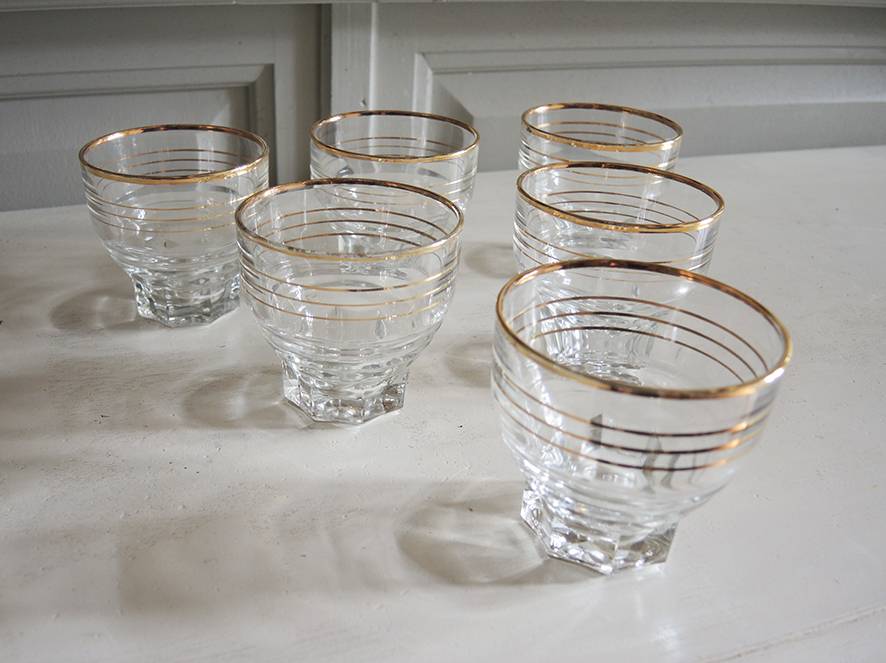 6 Anciens Gobelets en Verre Transparents avec Bandes Dorées H 5,7 cm