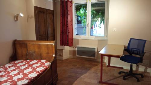 Loue Angers (49) chambre étudiant 13m²