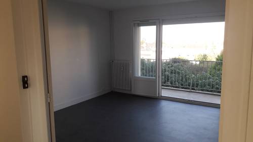 Loue appartement 57m² Angers Justices avec cave box grenier