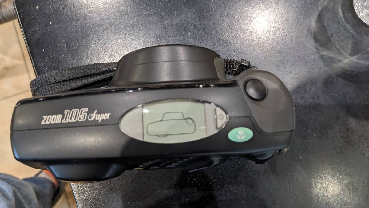 Vends appareil photo Pentax avec sacoche