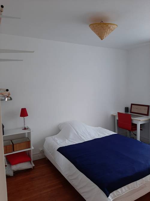 Loue ch 10m² dans appartement F3 Angers centre ville (49), près des commerces et tramway