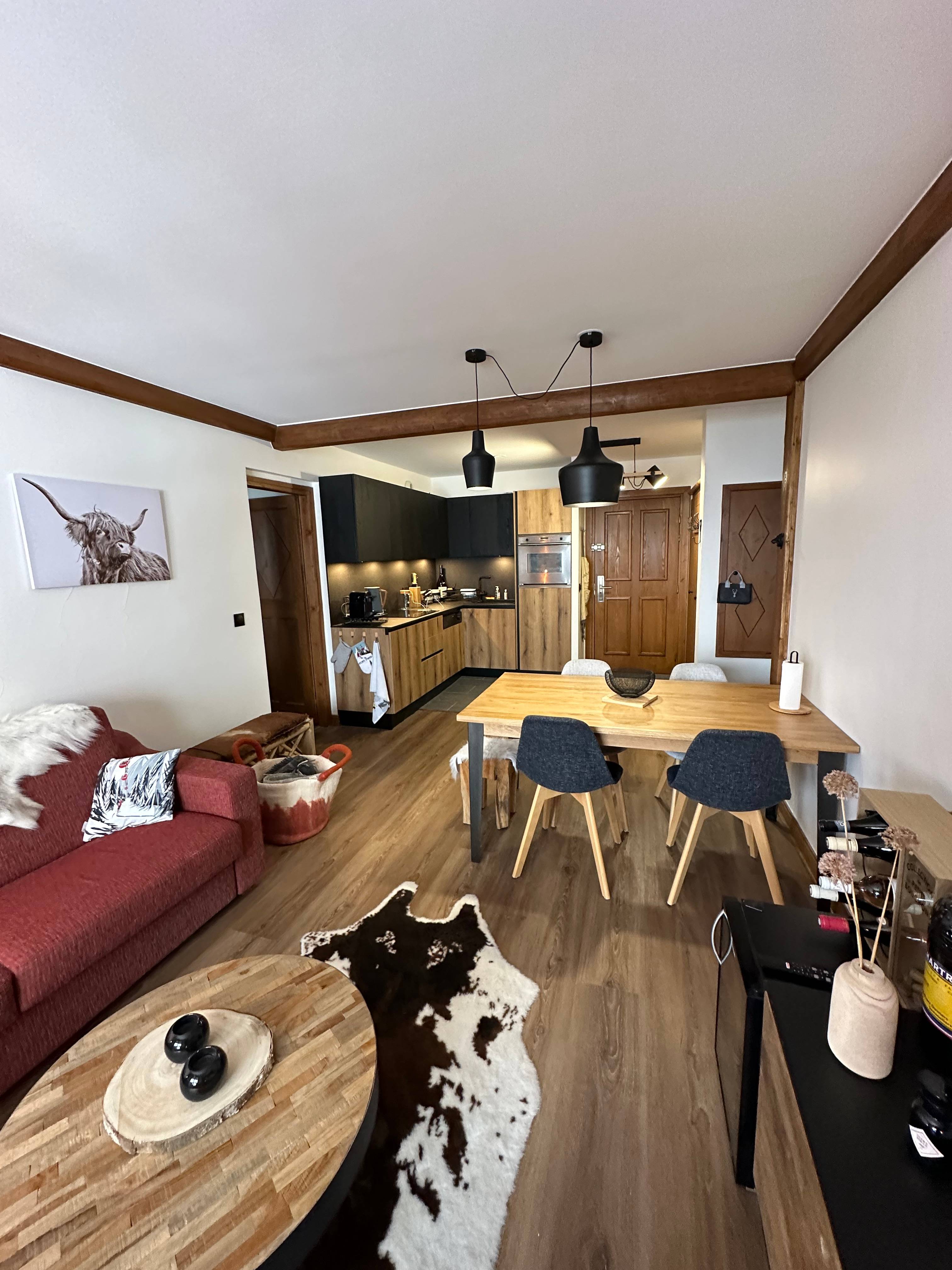 Loue Arc 1950 - Appartement 5* rénové - 8 couchages