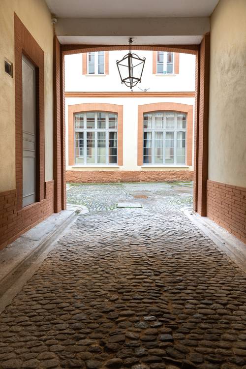 Loue Appartement d’architecte au coeur du quartier des chalets t3 plus mezzanine - 88m², Toulouse (31)