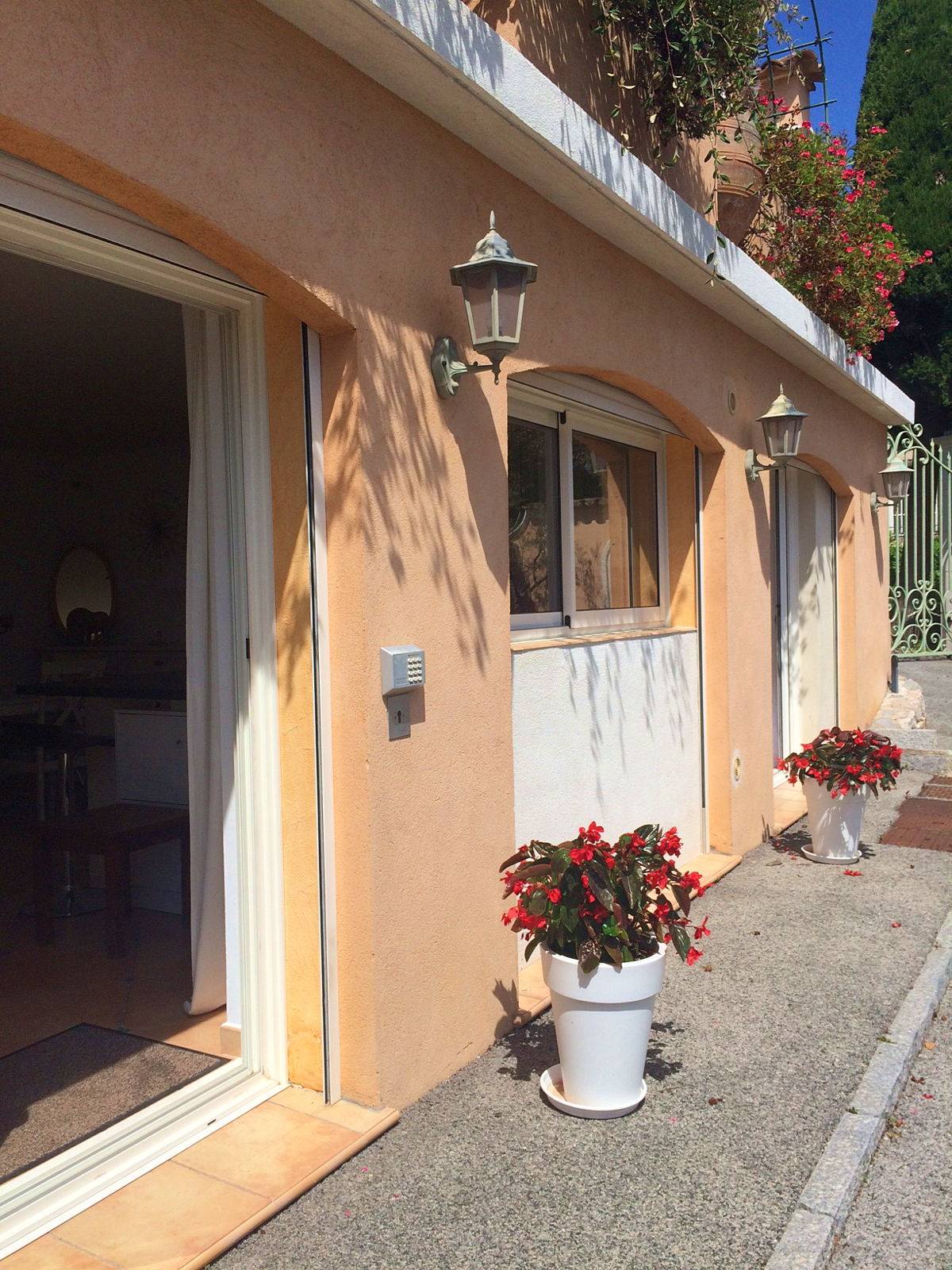 Loue appartement T2 au calme et à 4km de Cannes - 2 couchages