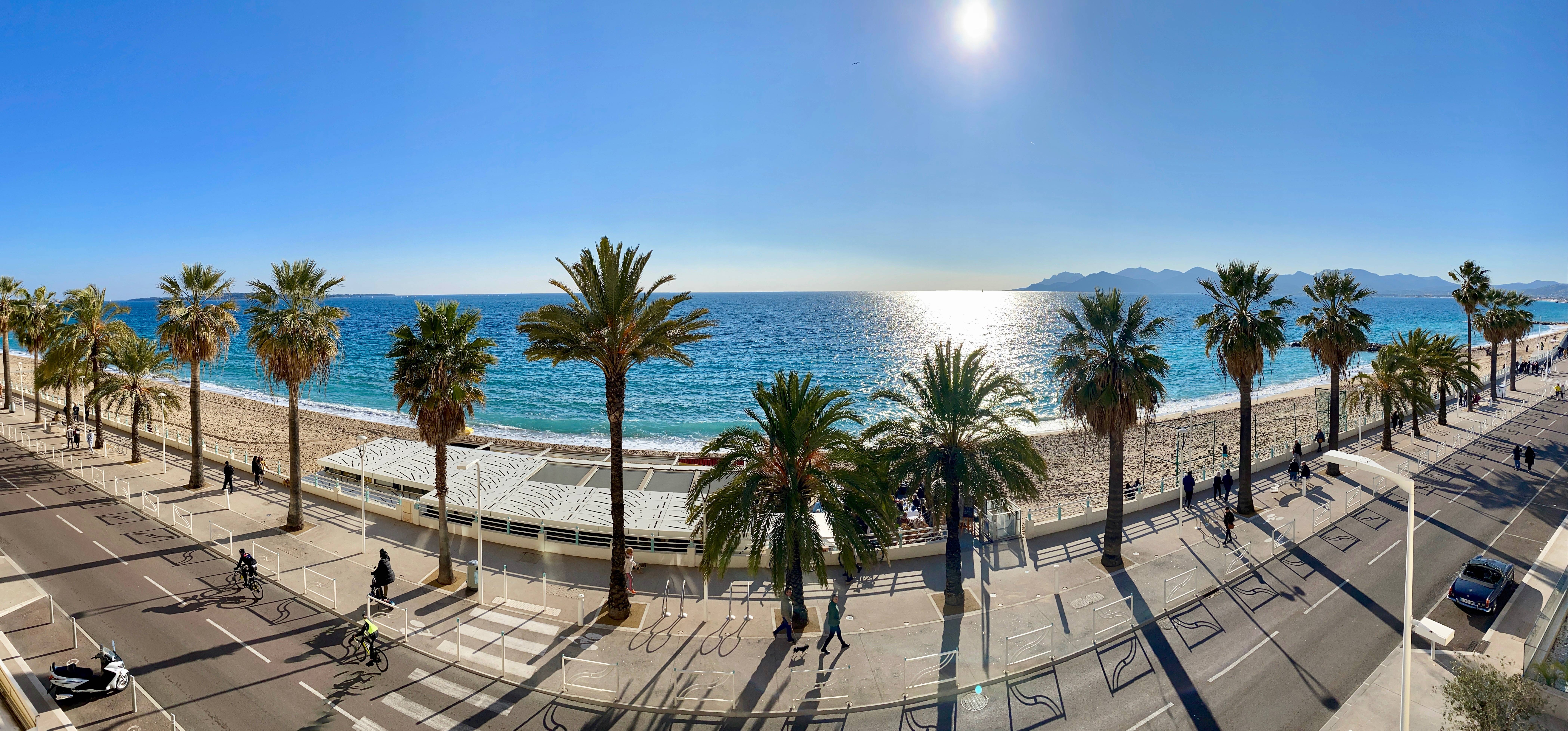 Loue appartement 82m² face mer Cannes - 4 couchages