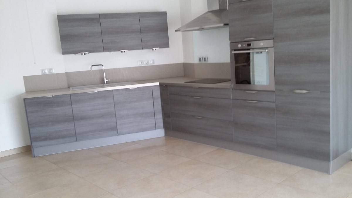 Loue appartement T3 à Cannes Maria à l’année - 69m²