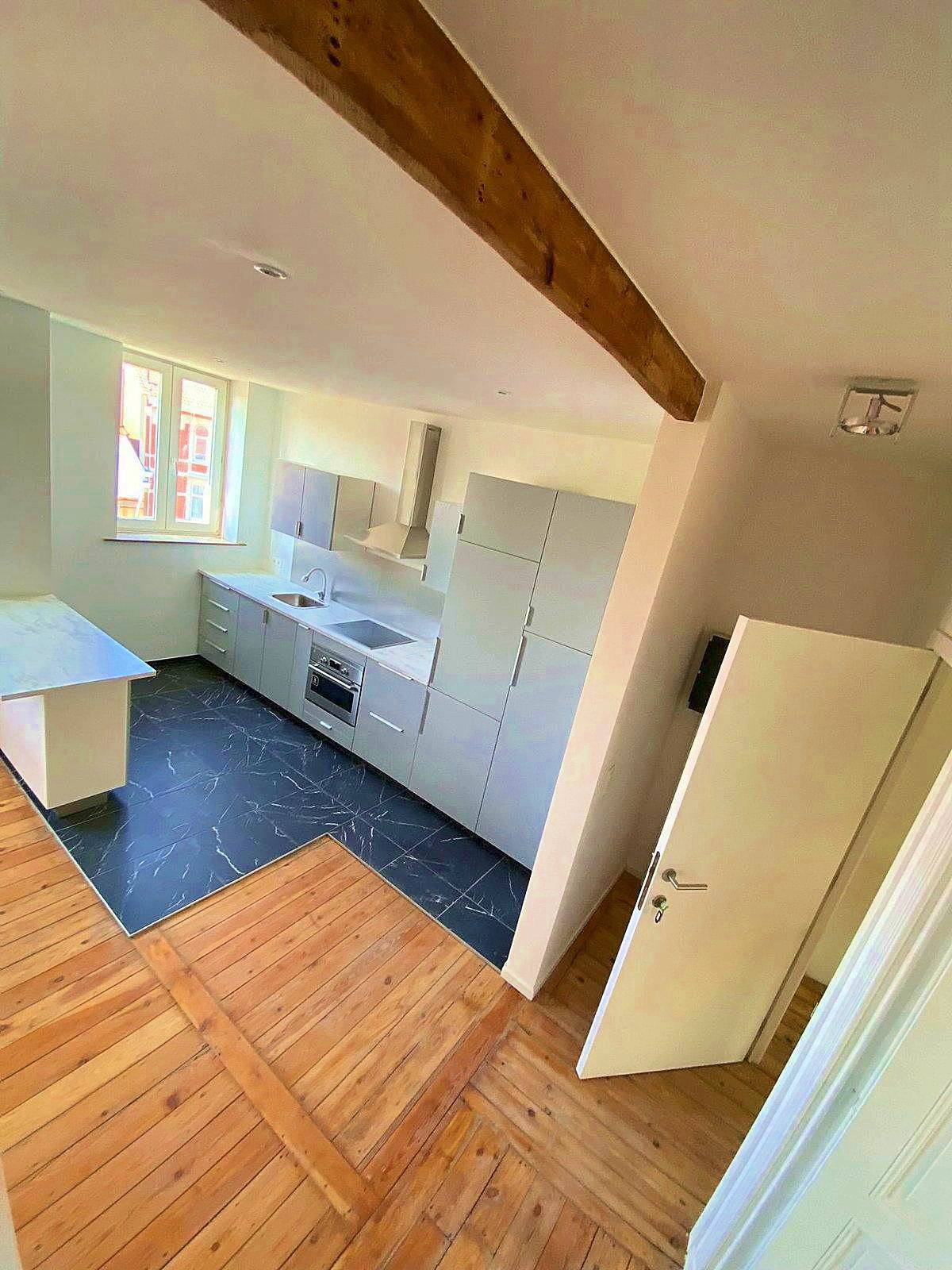 Loue appartement 150m² Bruxelles - Triplex 3 chambres + 1 grande mansarde remis à neuf