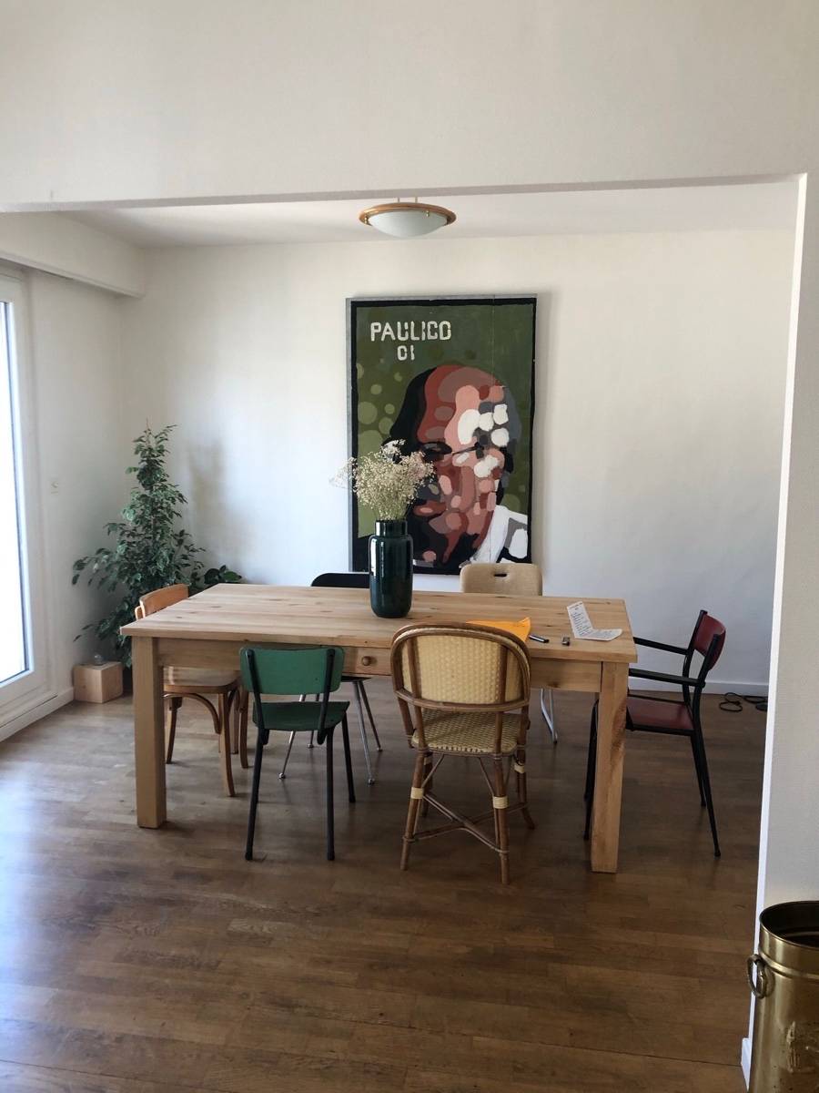 Loue appartement 77m² T4 centre ville interphone cave parking