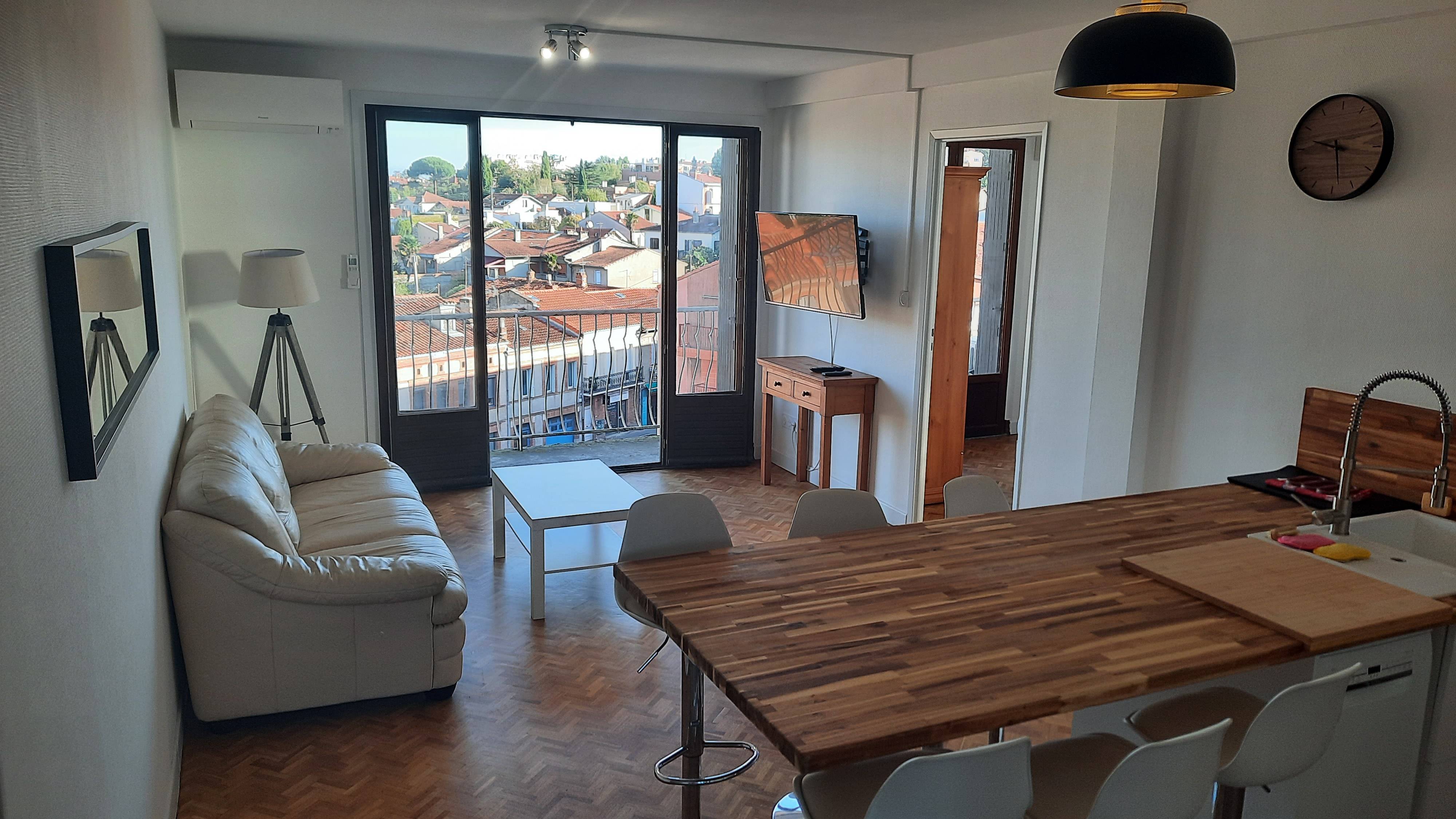 Loue appartement 65m² T4 pour colocation 3 chambres avec salles d’eau