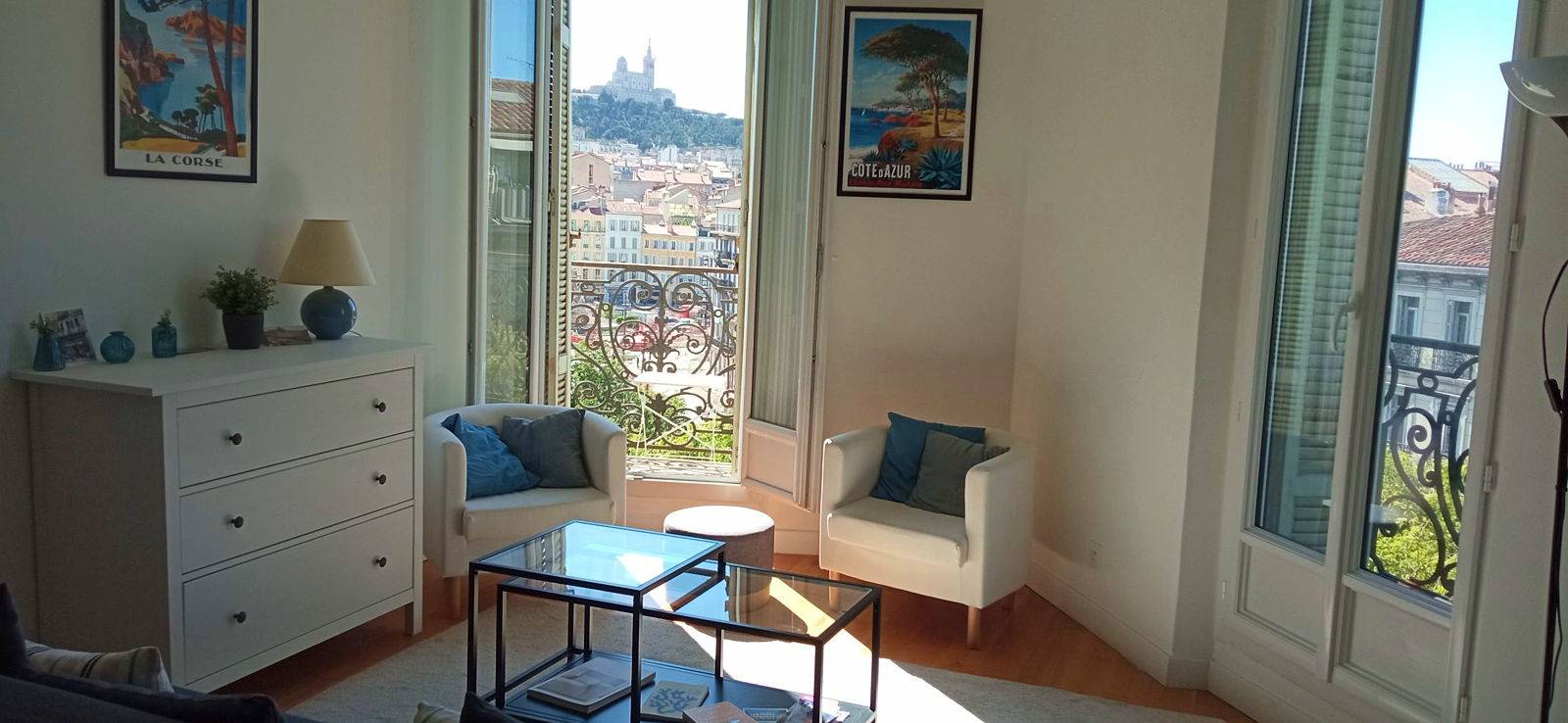Loue appartement ensoleillé avec vue imprenable sur Notre Dame de la Garde - 45m² - Marseille 6ème