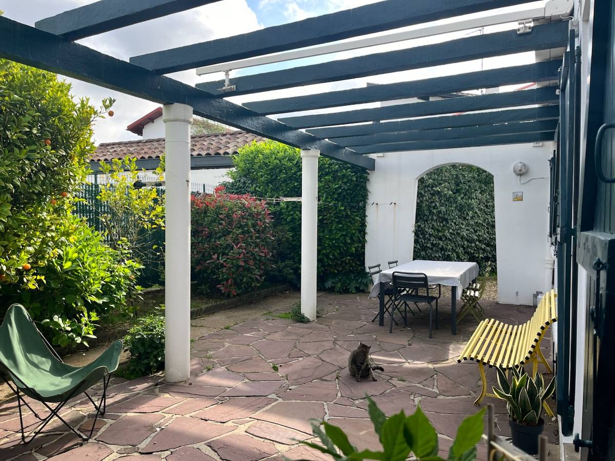 Loue maison avec jardin proche centre Bayonne - 6 couchages