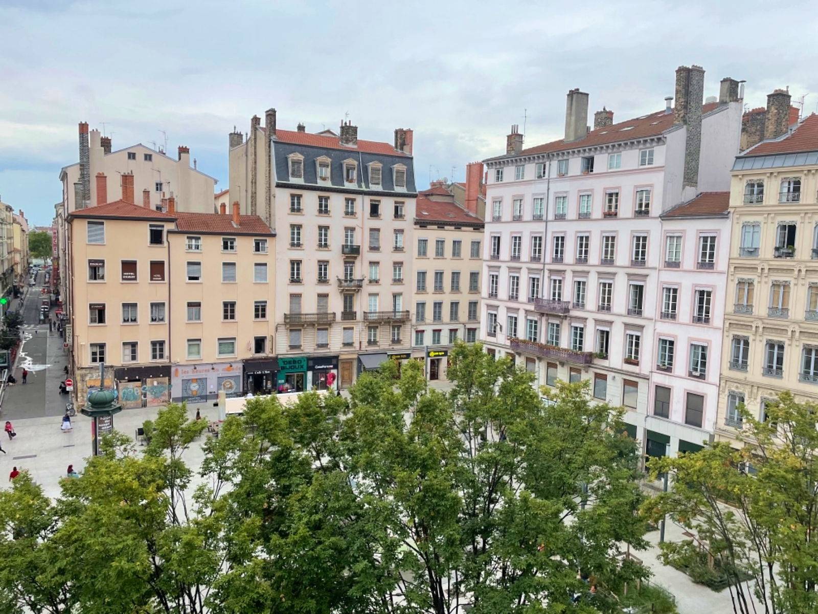 Loue appartement - 164m² - Lyon 2ème