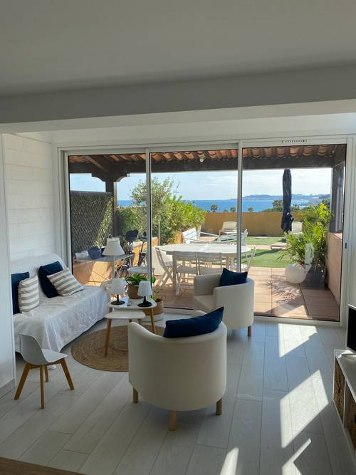 Loue appartement climatisé avec terrasse vue mer exceptionnelle - 6 couchages - 2 chambres