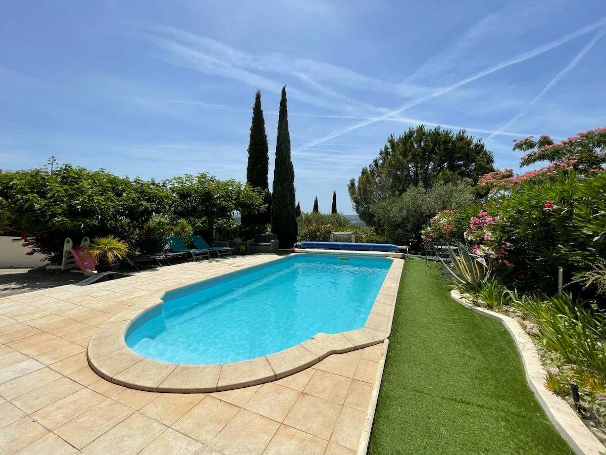 Loue appartement 2 pièces avec piscine au calme à Coudoux - 4 couchages