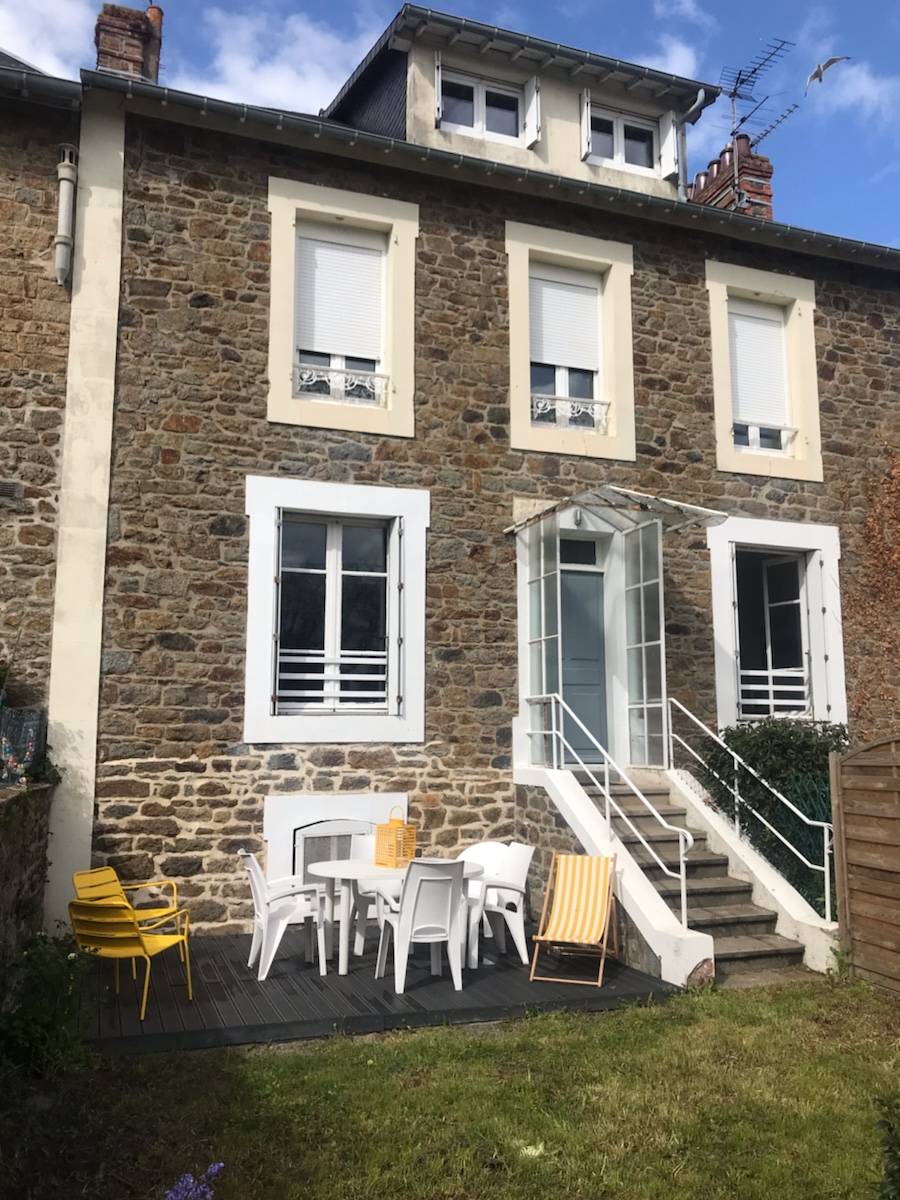 Loue Appartement avec jardin Saint Malo - 2 chambres, 5 couchages