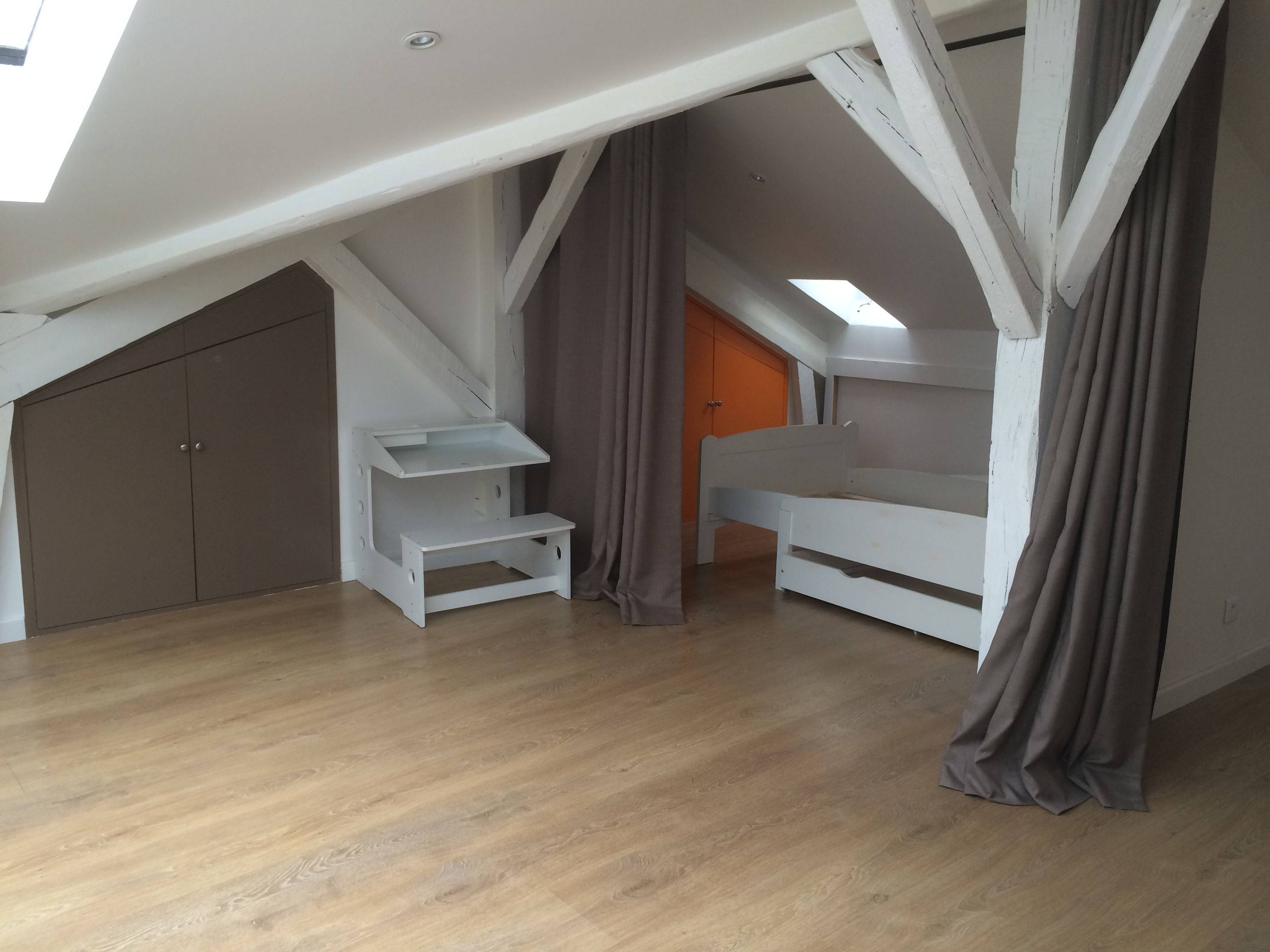 Loue appartement - 110m² - Joinville-le-Pont près du RER A vue sur la Marne