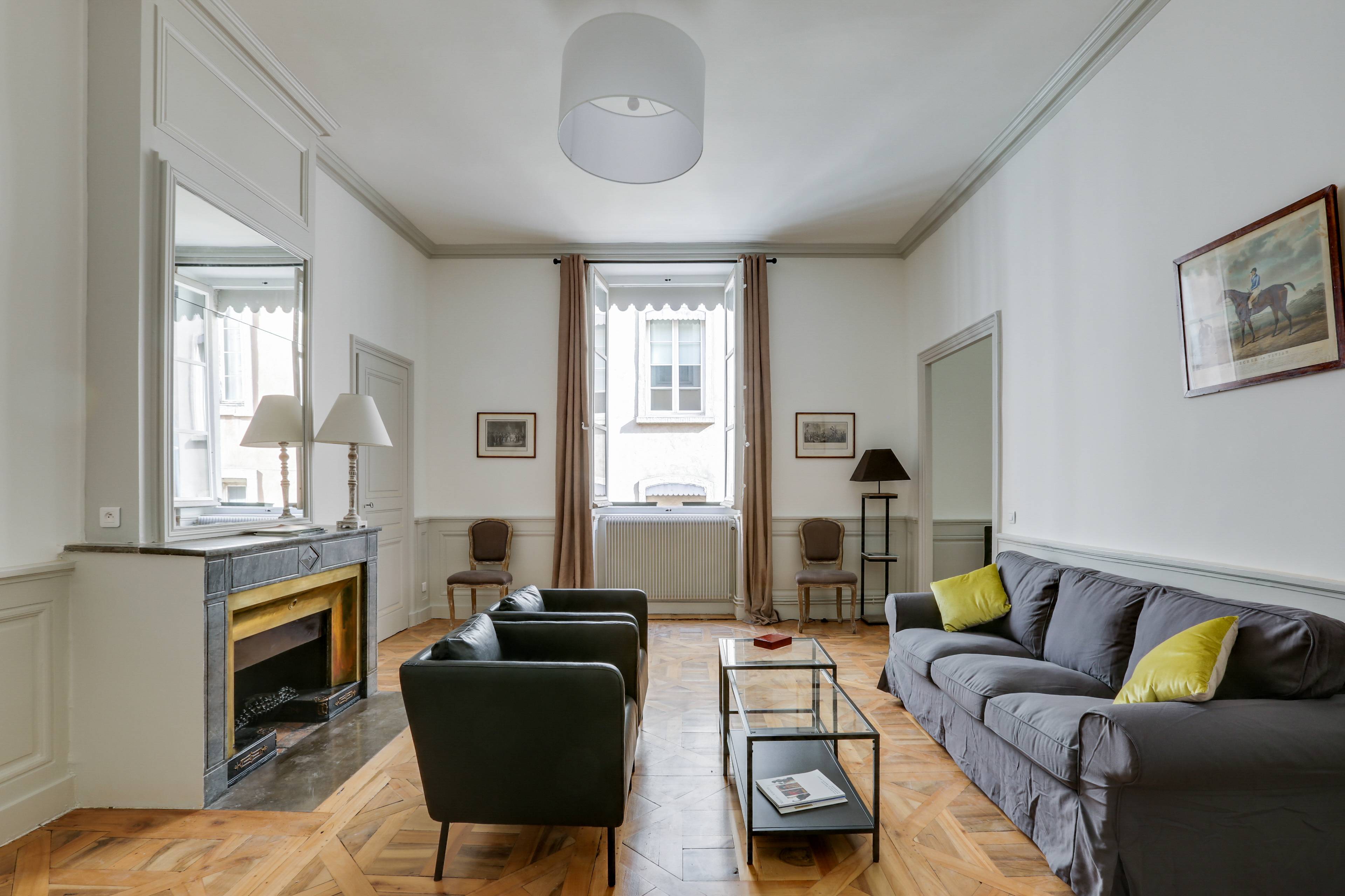 Appartement à louer secteur Bellecour 117m² 2 chambres sur Gens de
