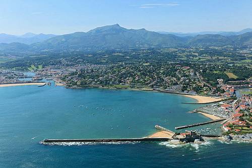 Loue Appartement Ciboure (64) proche plage 8 couchages