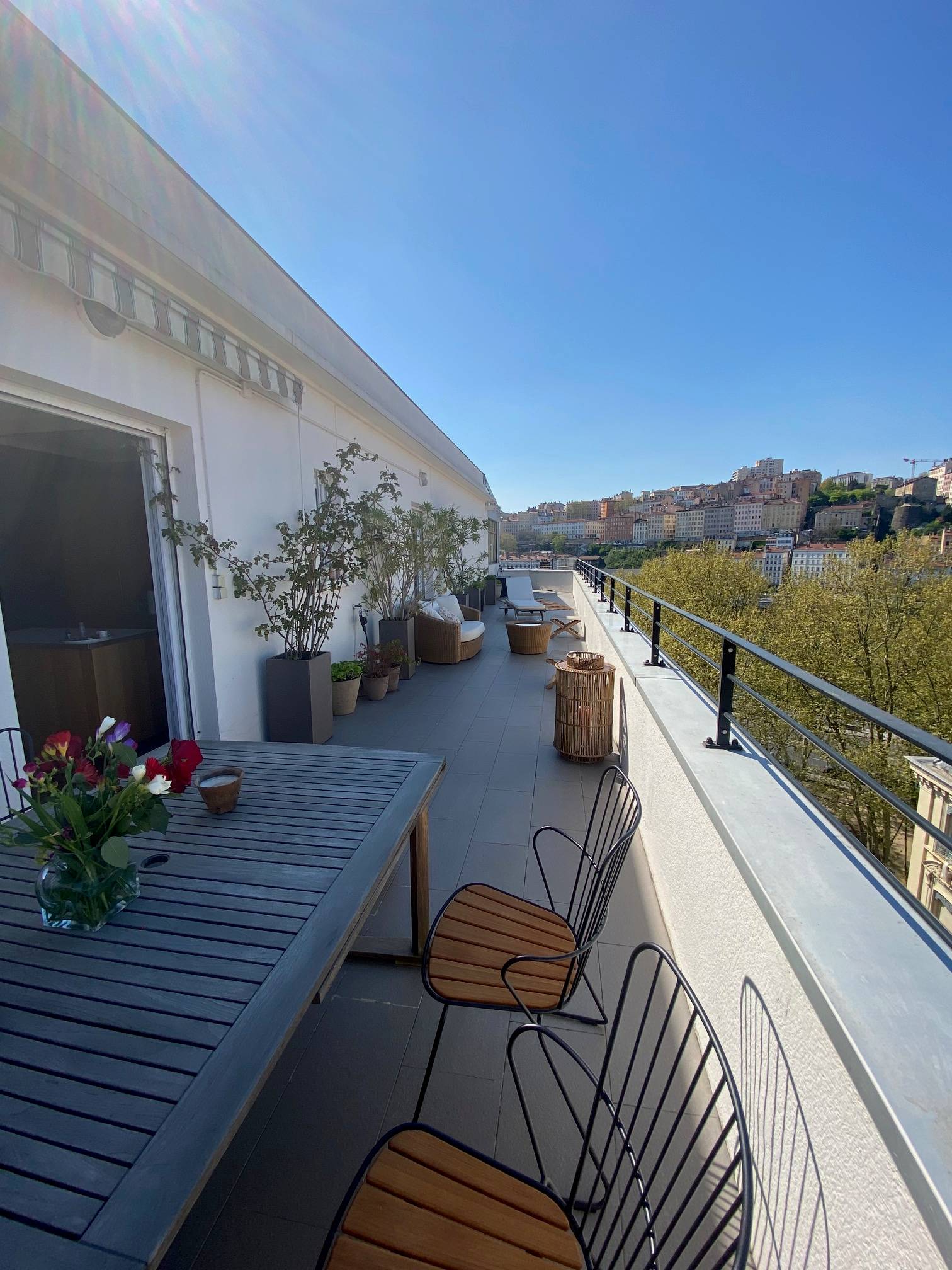 Loue appartement 80m²