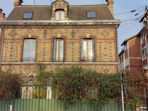 Loue appartement meublé 63m² 2 chambres à 5 min à pieds du centre ville côté cathédrale Troyes