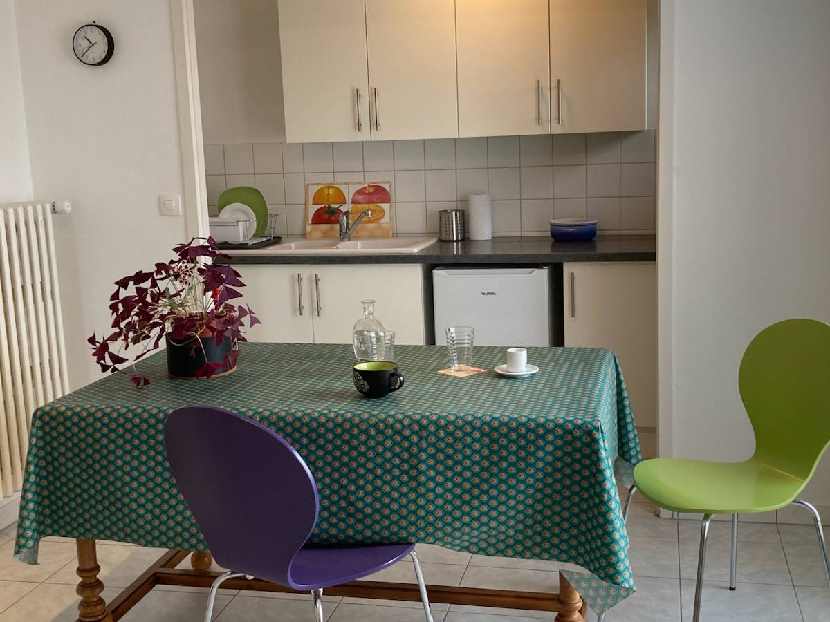Colocation dans appartement meublé pour 2 étudiant(es) s’