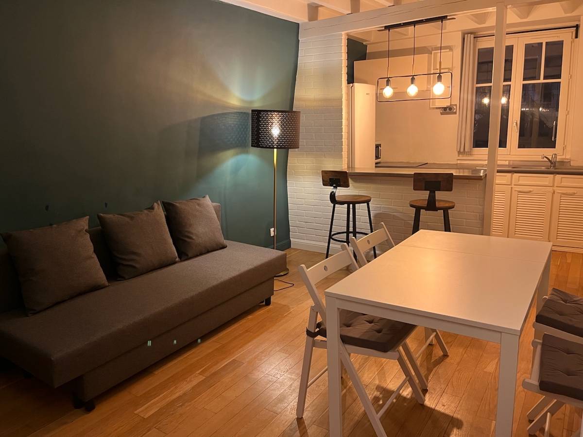 Loue appartement meublé 2 pièces Le Vésinet - 34m²