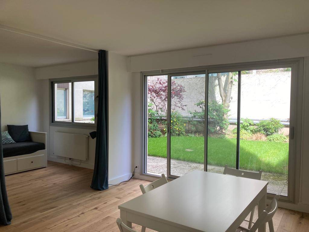 Loue appartement meublé 60m² - 2/3 pièces avec jardin à Paris 14ème