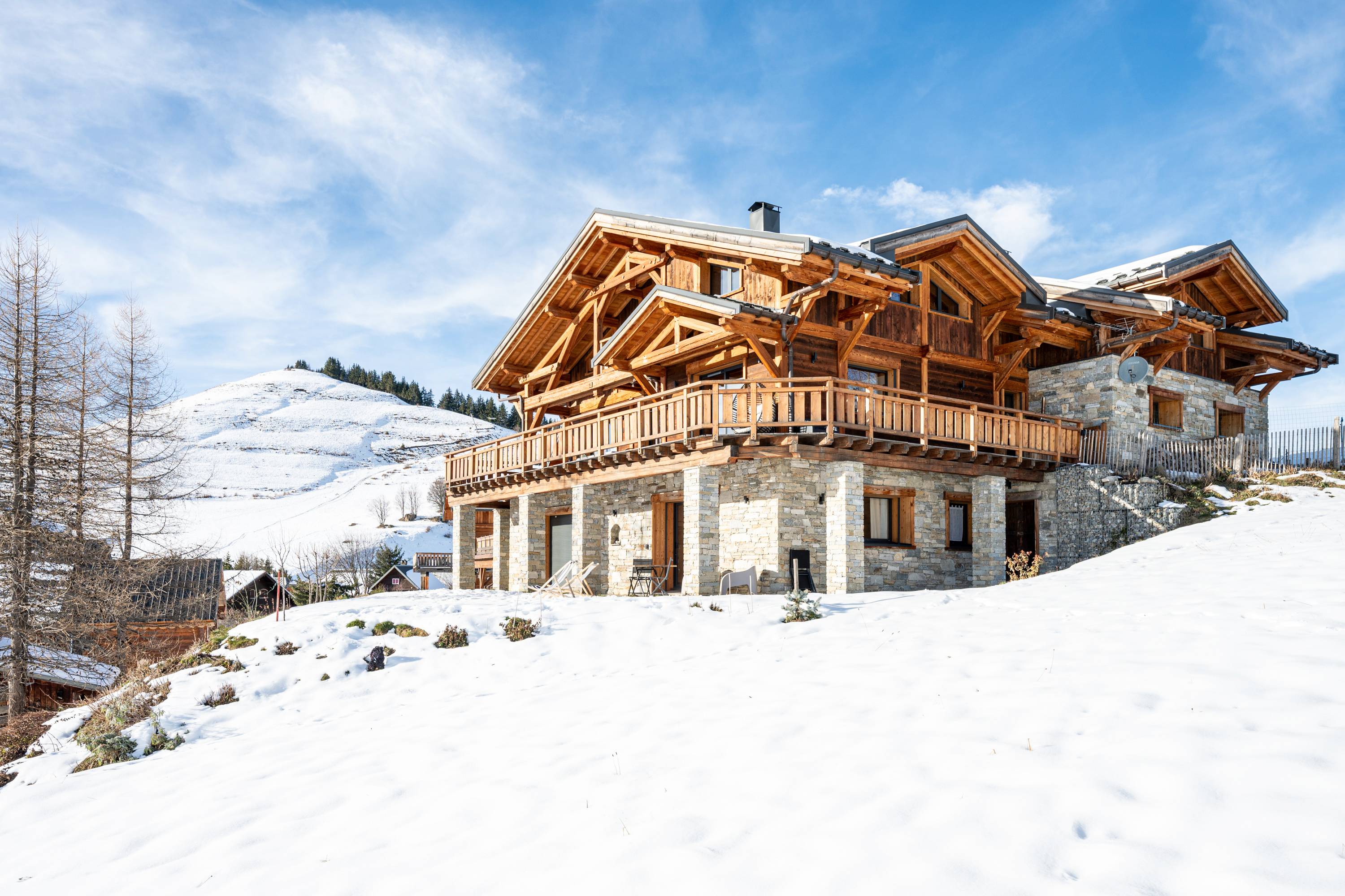 Loue appartement à la montagne sur les pistes de ski et proche plan d’eau - 4 couchages
