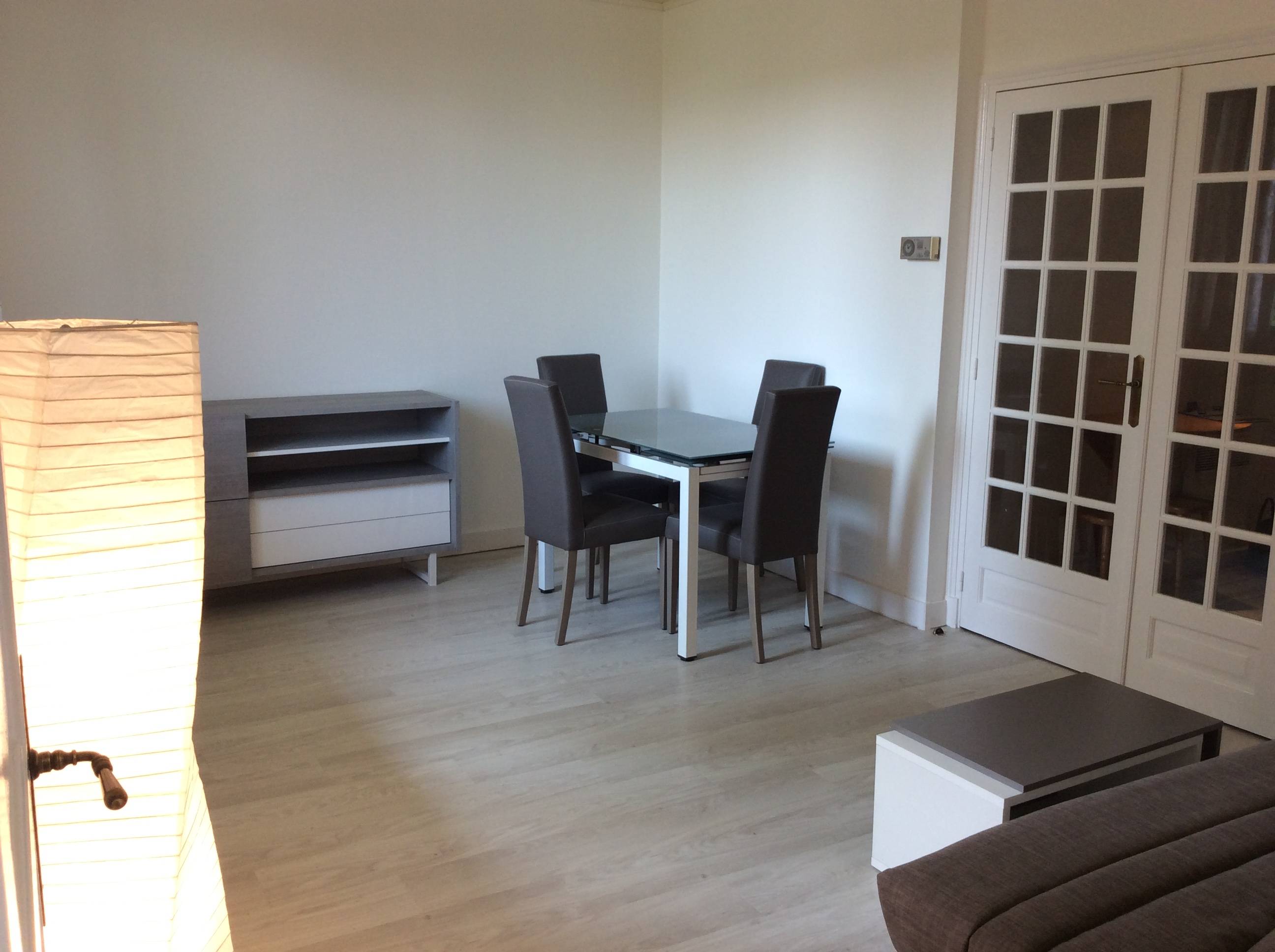 Loue Appartement 2 pièces meublé pour la durée de votre choix 45m², SaintCloud (92) sur Gens