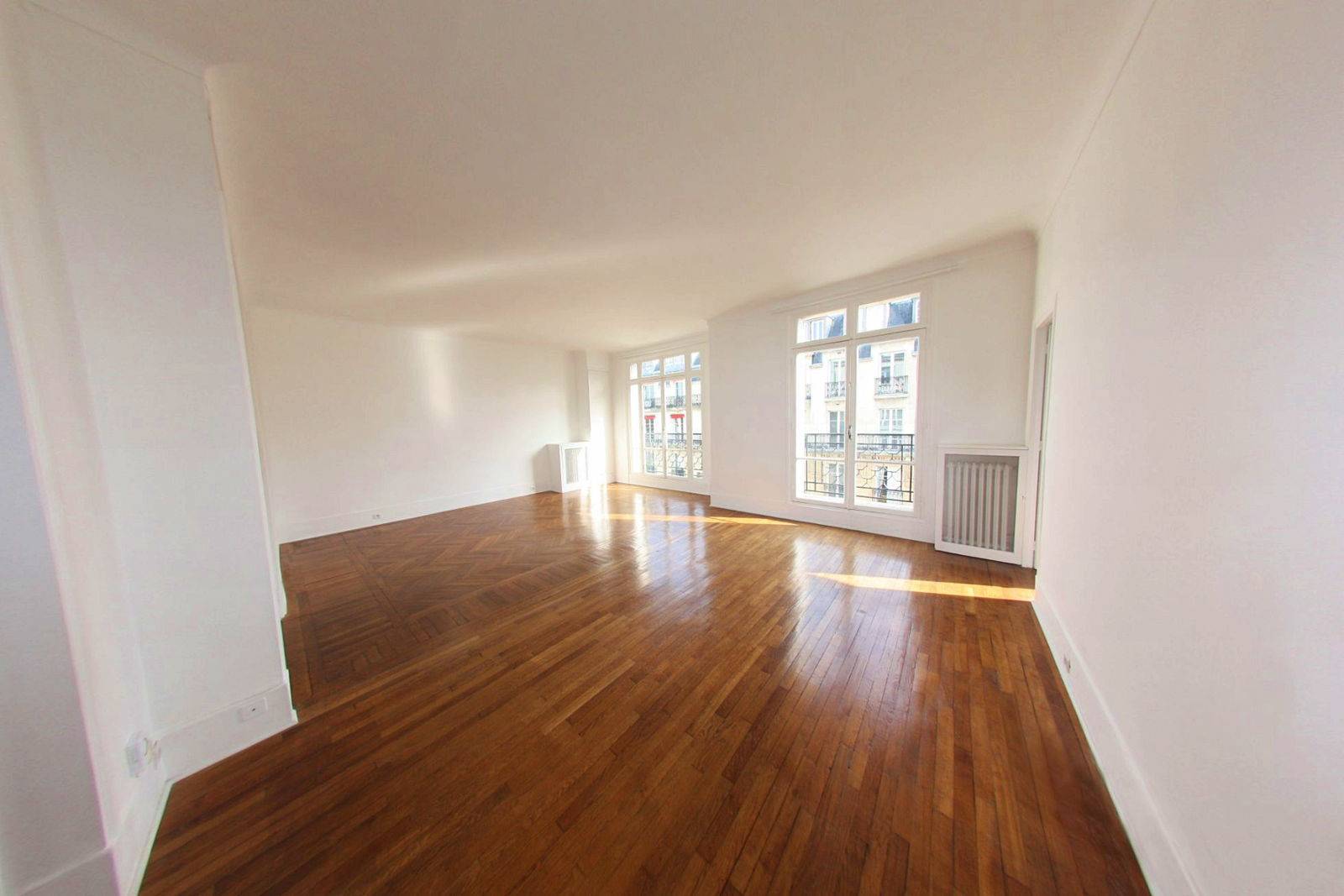 Loue appartement 5 pièces 150m² Neuilly sur Seine (92) sur Gens de