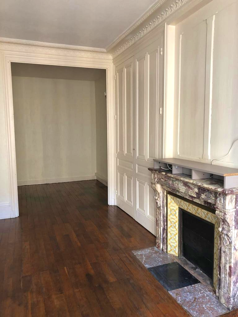 Loue Appartement 4 pièces 130m² à Lyon 3ème sur Gens de Confiance