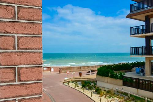 Loue Appartement 4 couchages pieds dans l’eau Cabourg proximité Grand Hôtel