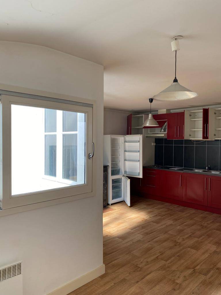 Loue appartement - Quartier Saint-Michel - 2 chambres - 33m² - Bordeaux (33)