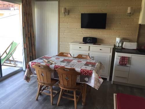Loue appartement à Courchevel (73) refait à neuf - 6 couchages
