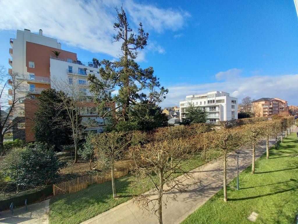 Vends Appartement Rennes Oberthur 4 pièces 73,81m² carrez entièrement rénové en 2021