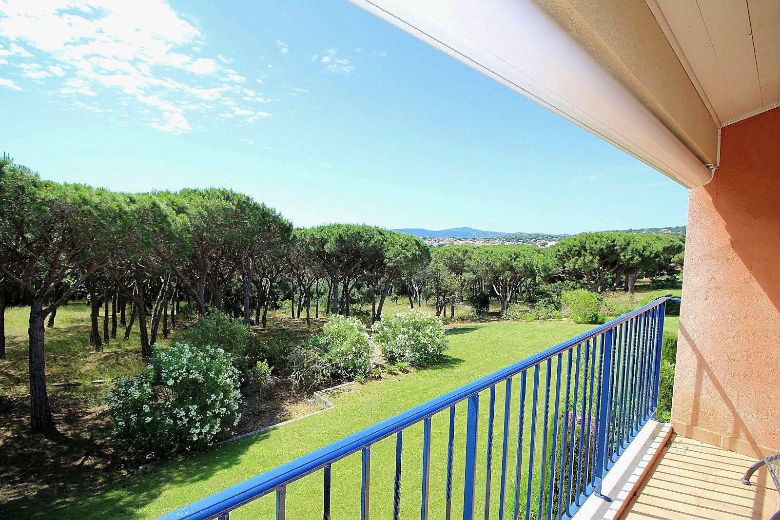 Loue appartement de vacances à Sainte-Maxime (83) - 3 chambres, 6 couchages