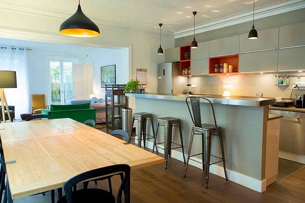 Loue appartement avec terrasse au cœur de Paris - 4 chambres, 7 couchages