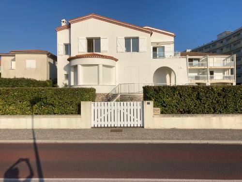 Loue bel appartement avec terrasse pleine vue mer à Royan-Pontaillac (17) 6 couchages