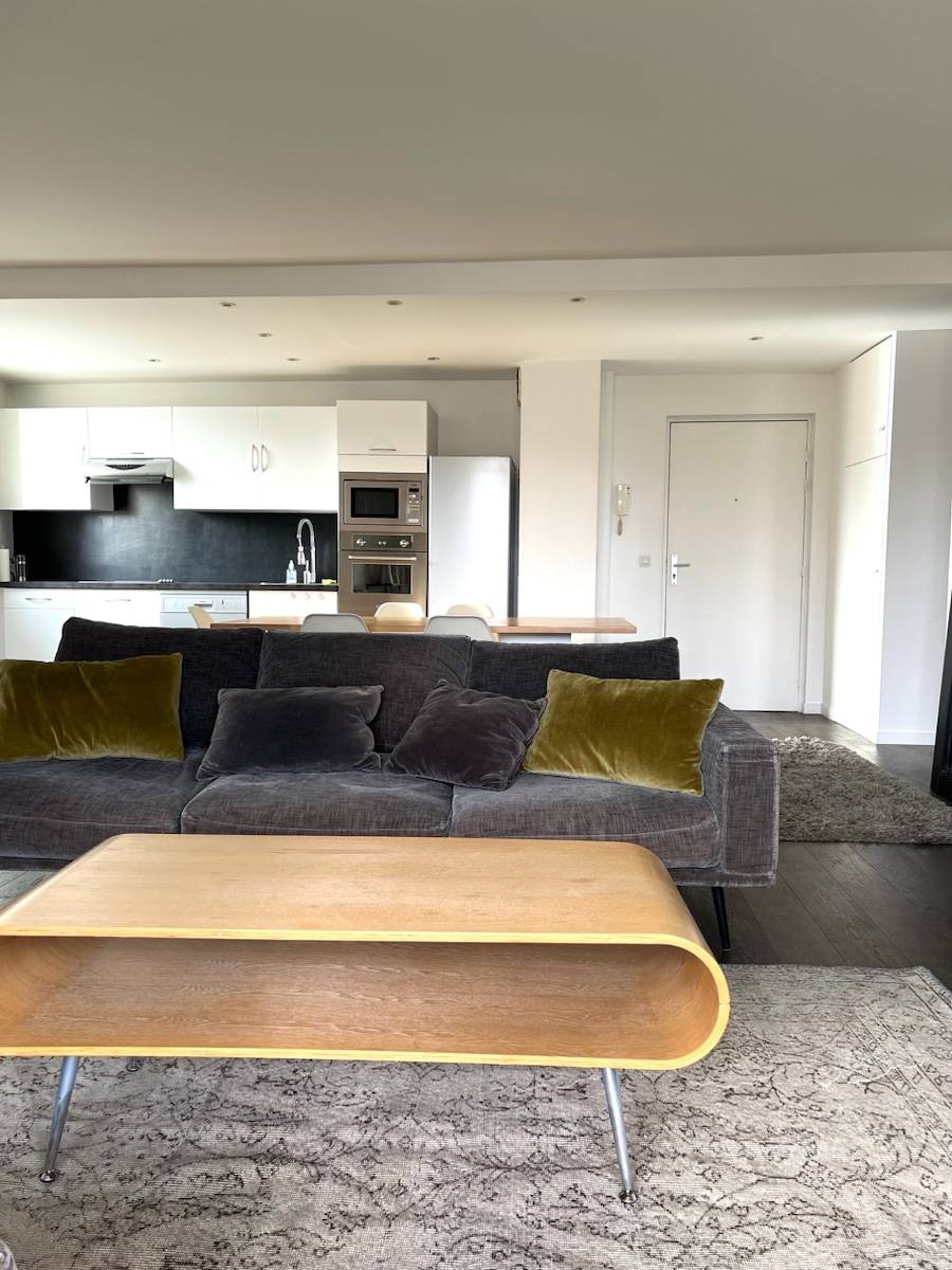 Loue bel appartement 54m² terrasse à Suresnes (92) - meublé