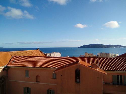 Loue appartement - 4 couchages, 2 chambres à Toulon (83) - 5 min des plages