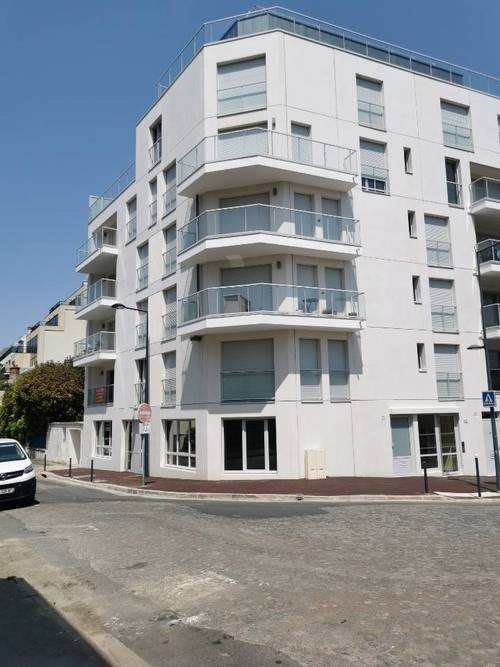 Loue appartement dans immeuble neuf à Vanves (92) - 63m²