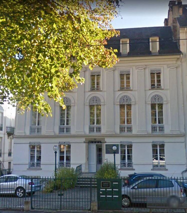 Loue appartements à Bagnères de Luchon (31) - T2 avec 1 chambre