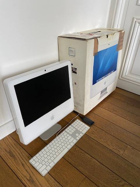 Apple i-Mac G5 17" Intel Core Duo - 1.83 Ghz