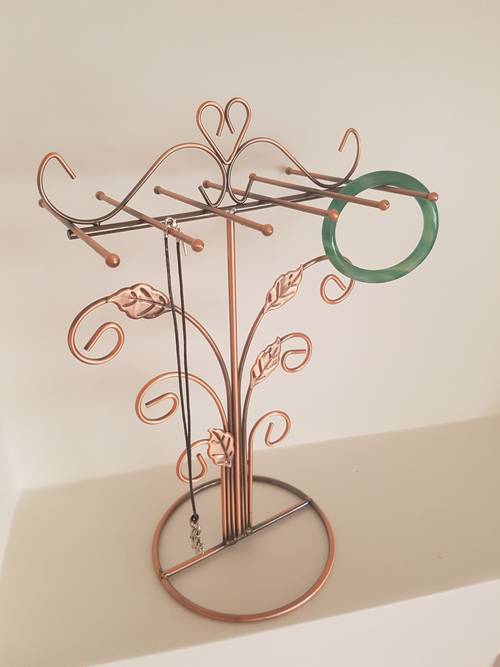 Neuf Arbre à bijoux cuivre rose