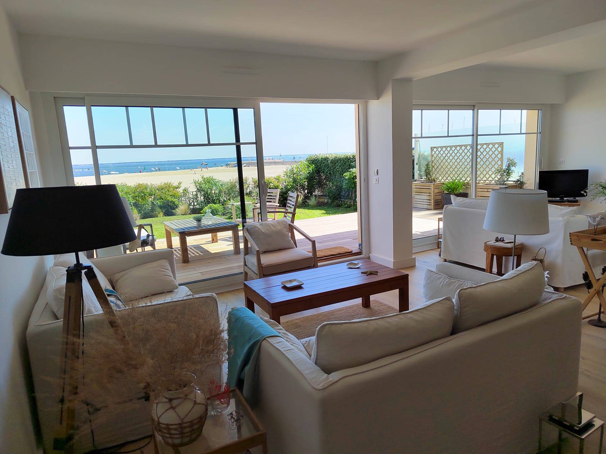 Loue appartement exceptionnel en 1ère ligne, Arcachon 3 chambres · 6 couchages