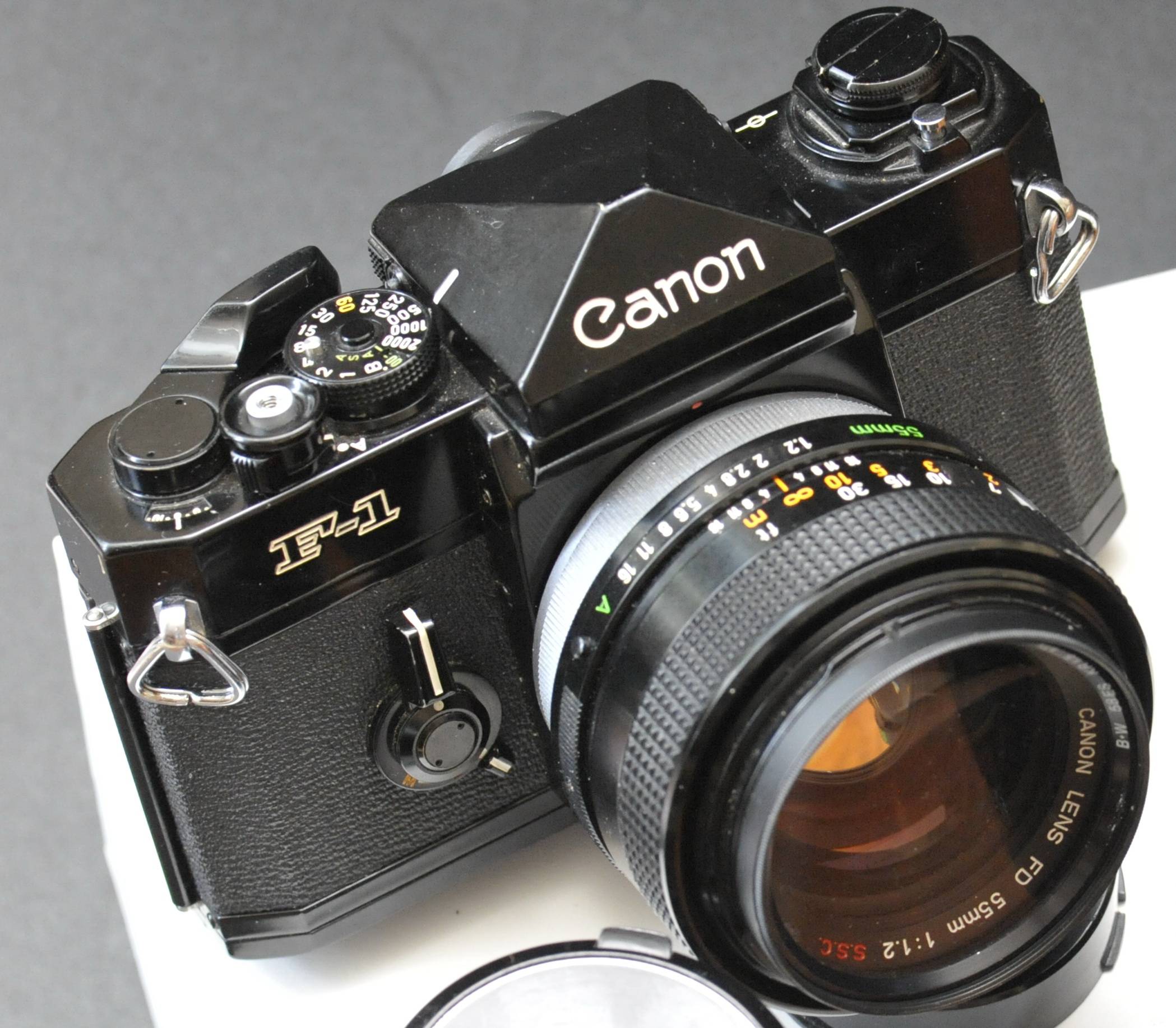 Appareil Photo Canon FT QL – Reflex 35 Mm Avec Objectif Canon 1.8/50mm SC, Argenté